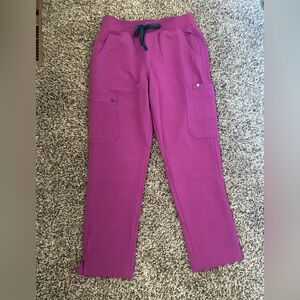 Figs Yola high waisted scrub pants in Purple Jolt size Medium Petite